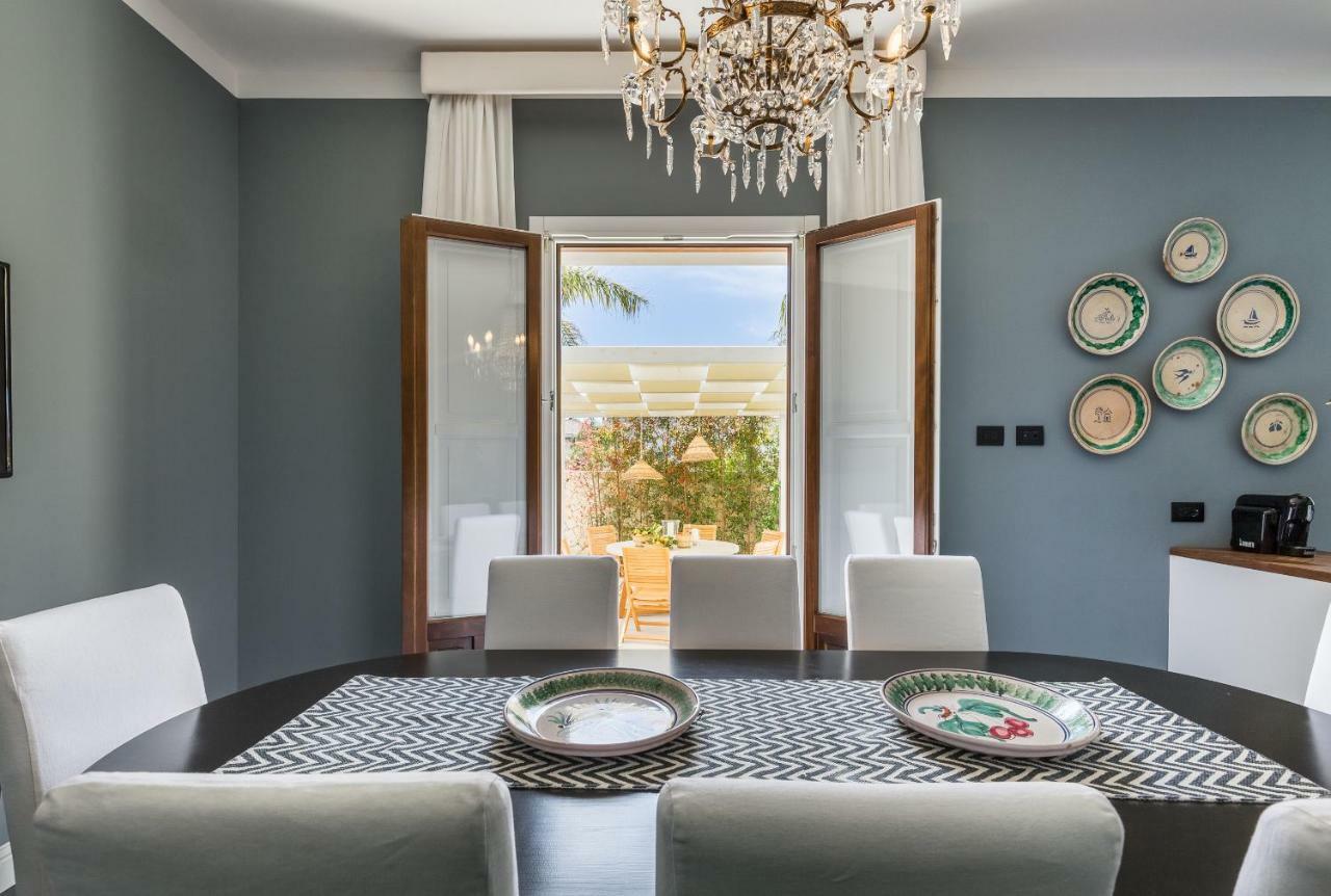 Villa Raphael 阿沃拉 外观 照片