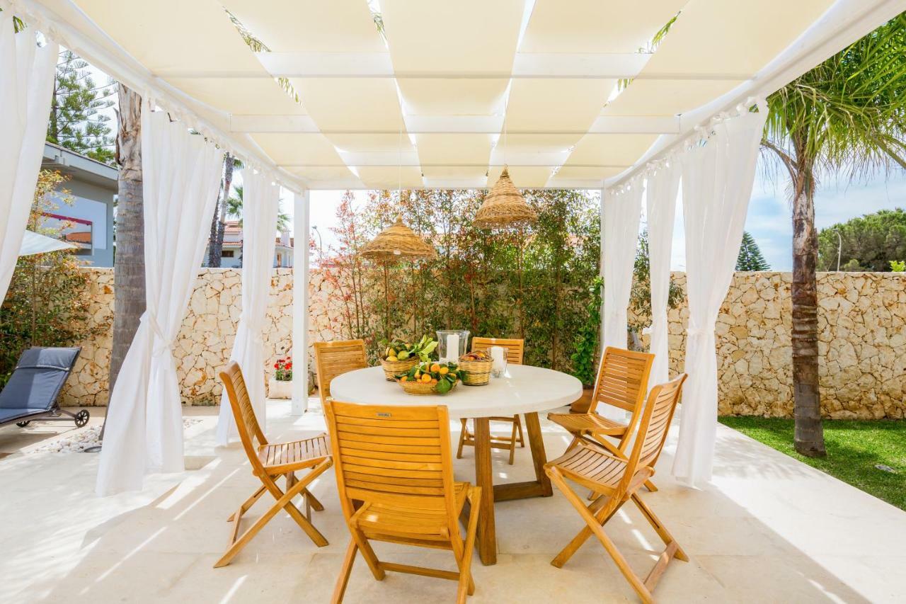 Villa Raphael 阿沃拉 外观 照片